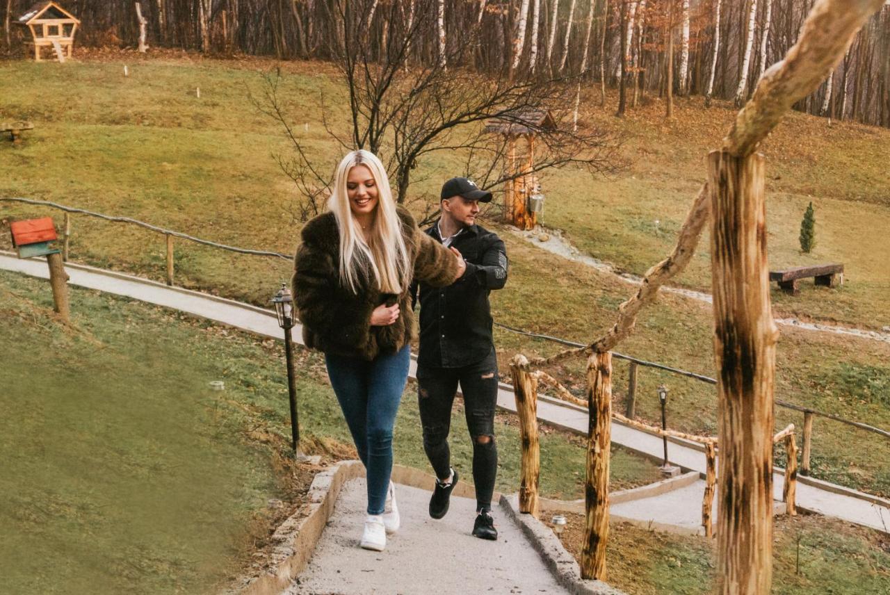 Etno Village Dolina Srece Vitez Luaran gambar