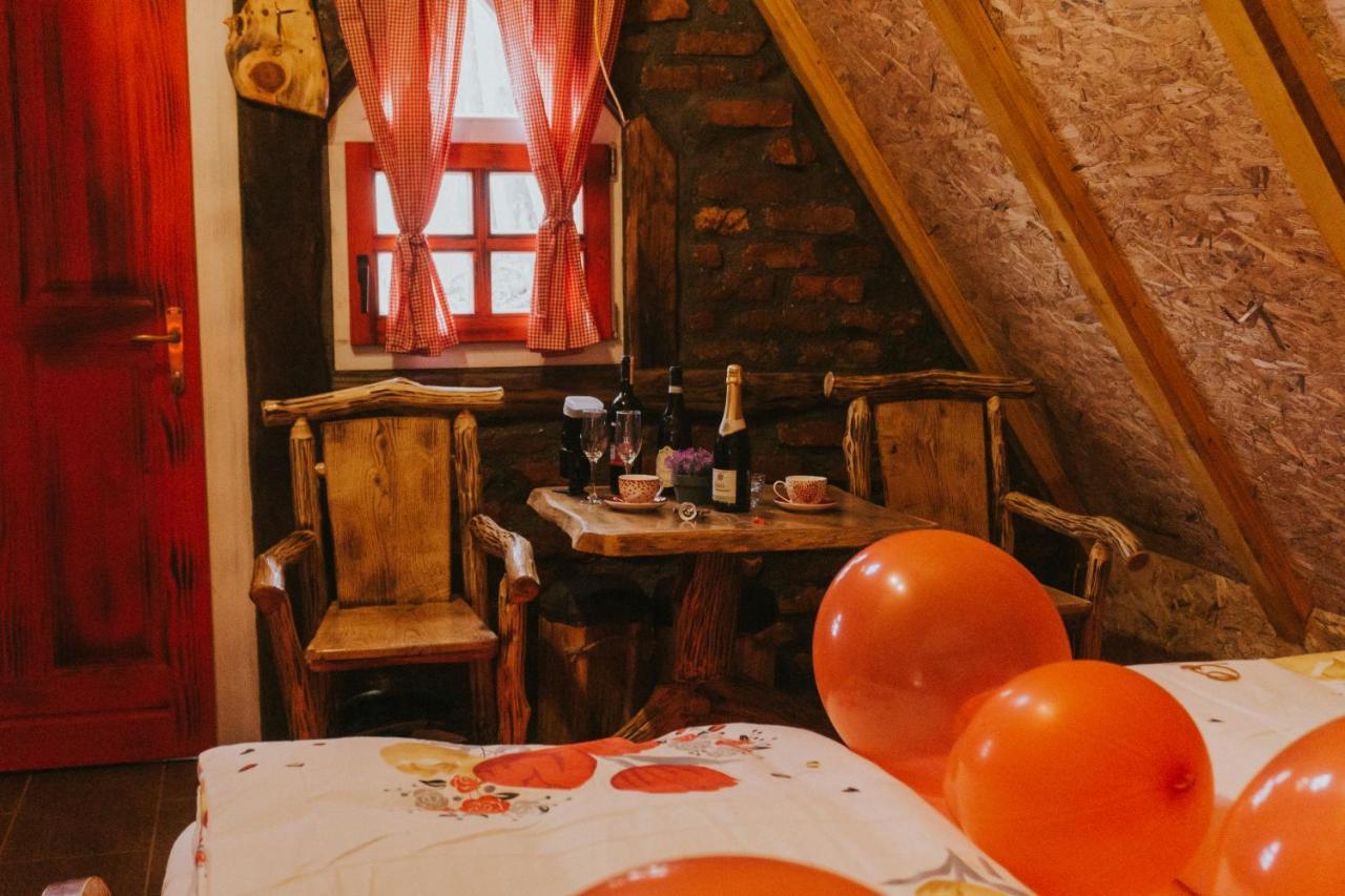 Etno Village Dolina Srece Vitez Luaran gambar