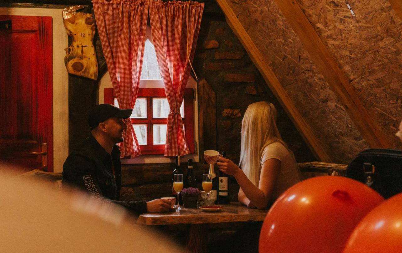 Etno Village Dolina Srece Vitez Luaran gambar