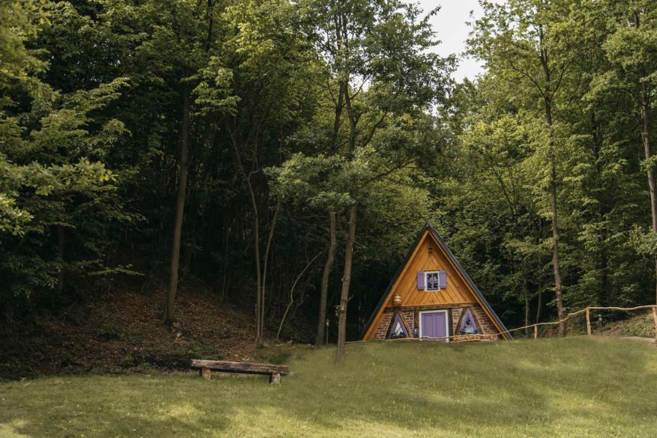 Etno Village Dolina Srece Vitez Luaran gambar