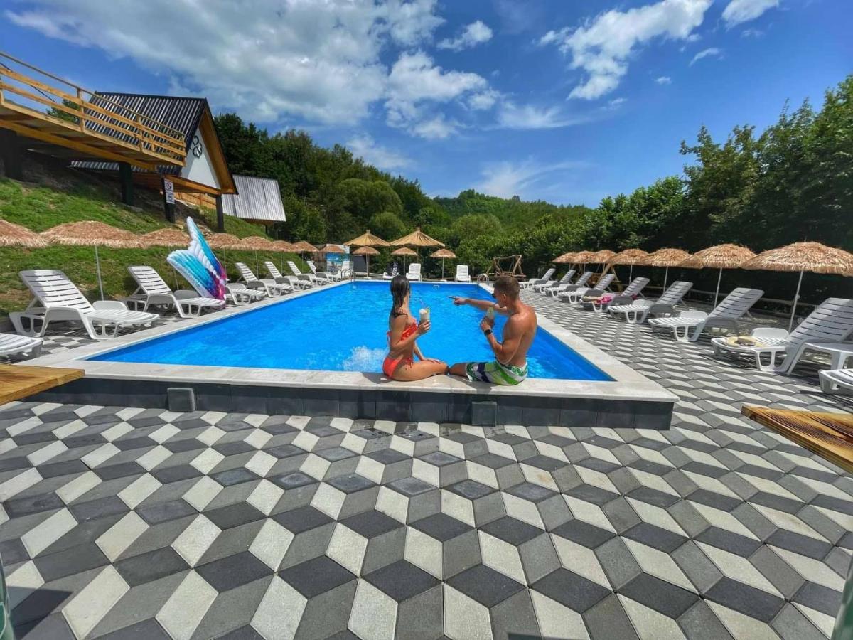 Etno Village Dolina Srece Vitez Luaran gambar